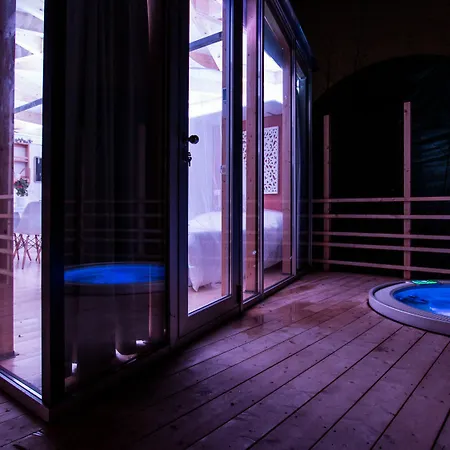 Ecosuite & Кемпинг Милан