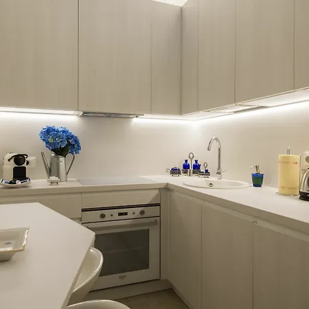 Apartment Cadorna Luxury Milan
