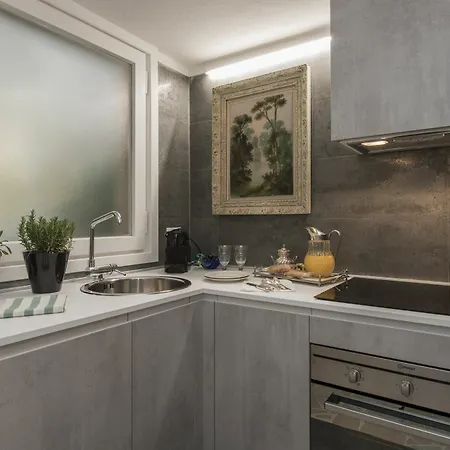 Cadorna Luxury Apartment