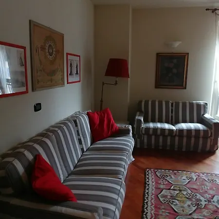 Sacchi Deluxe Apartment