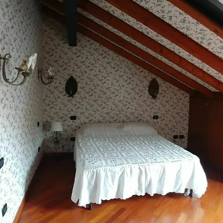 Sacchi Deluxe * Milan