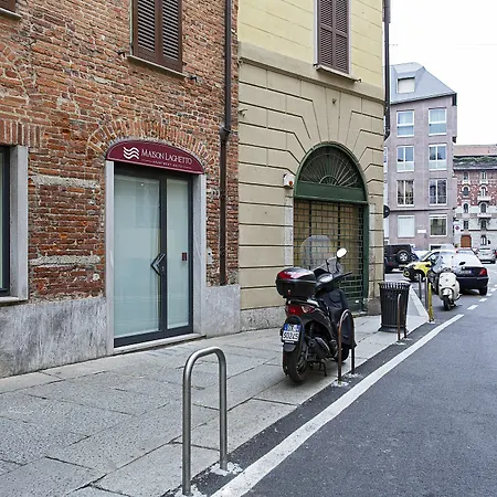 Maison Laghetto - アパート *