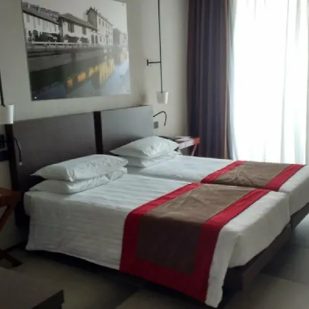 Ih Ambasciatori 4* Μιλάνο