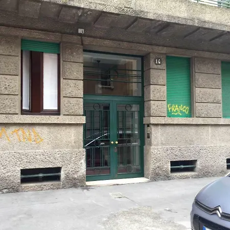 Joivy 1 Br Next To Piazza Leonardo Da Vinci