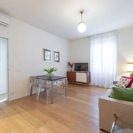 Joivy 1br In Isola With Stunning View To Bosco Verticale * Milan