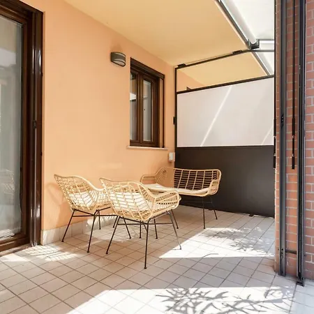 Corsica Huge Terrace Flats Daire *