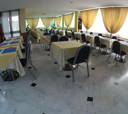 Ginosi Arizona Milánó