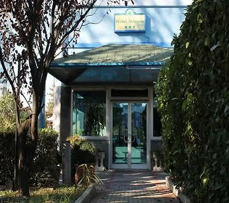 Ginosi Arizona Szálloda