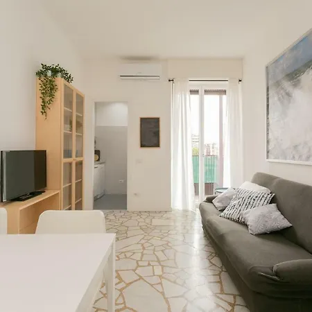 The Rent - Maciachini Two Bedroom