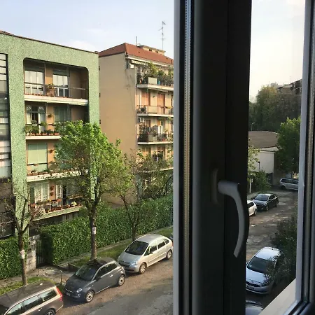 Tagiura * Milan