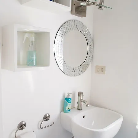 Convenient And Private Place In Milan *