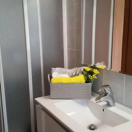 Sunflower House Ieo Ripamonti Apartment