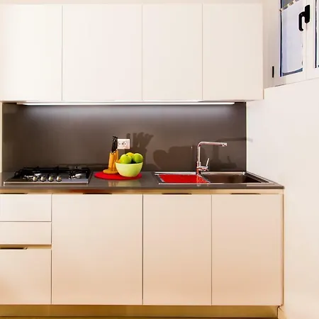 P&d Navigli - Porta Genova * Mediolan