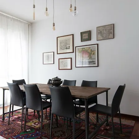 Luxurious 4bdr Penthouse Near Duomo Cathedral Apartamento *