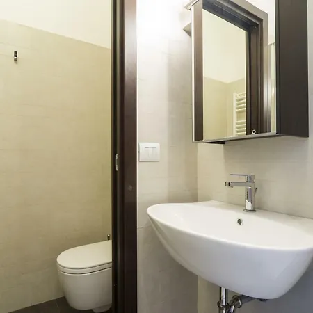Apartman Legnone Flat