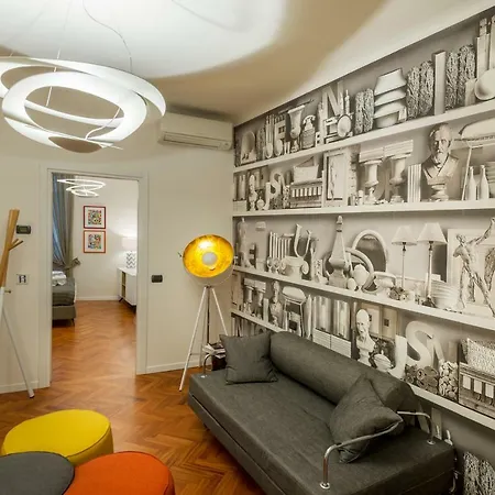 Moscova Luxury 2* Milán