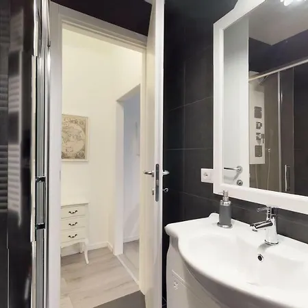 Luxury 2 Bedrooms