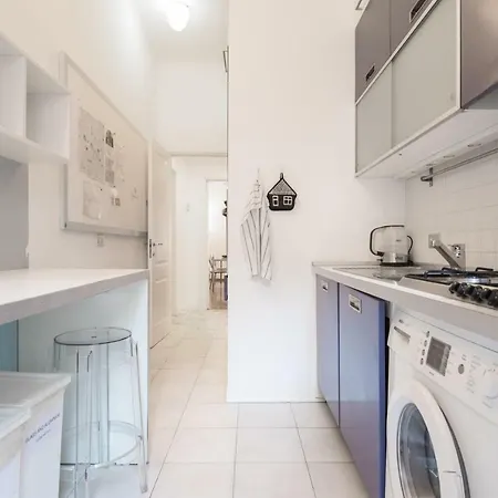 شقة Hacca Collection - 3br Bocconi-navigli
