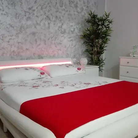 Mecenate Cozy Flat *