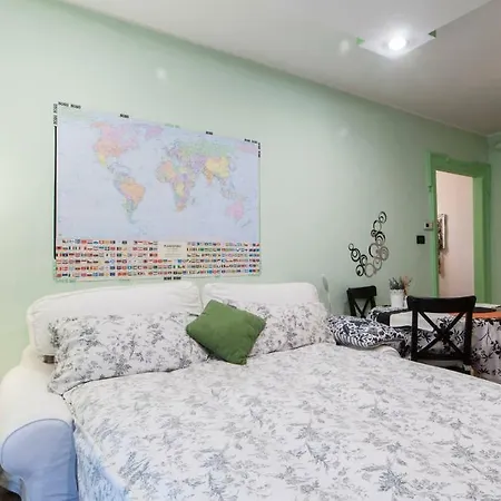 Cozy House In Sarpi Apartment Milan