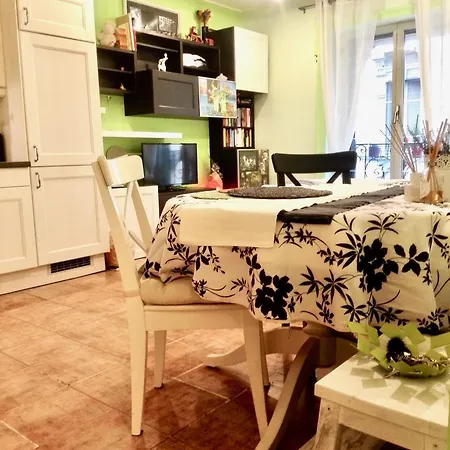 Cozy House In Sarpi Apartment *