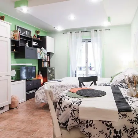 Cozy House In Sarpi Milan