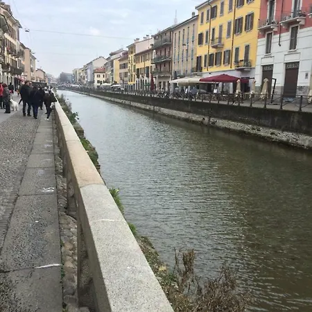 Апартаменты Naviglio Grande