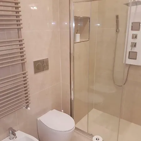 Milano Central Apartment