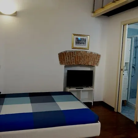 拉万代巷一室公寓 * 米兰