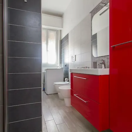 Sweetguestime * Milan