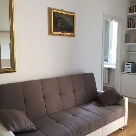 Apartment 76 Corso Sempione