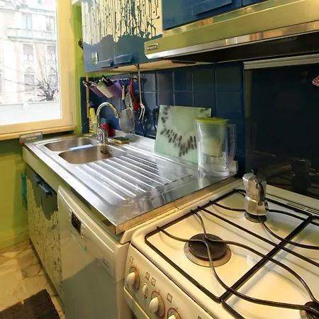 Apartment The Happiness House! Milan