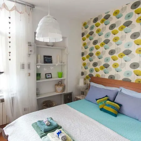 La Casa Sul Ballatoio Isola San Siro E Humanitas Piox Apartman