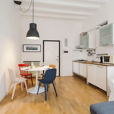 Apartment Nest In Brera's Heart Milan