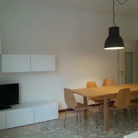 Saldini Primo Piano Holiday home *