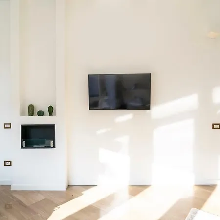 New - Beautiful In A Perfect Location Appartement Milaan