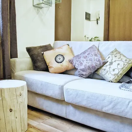 아파트 Charming Design Loft Isola