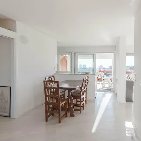 Exclusive Rooftop With Large Terrace In Solari/tortona Apartmán