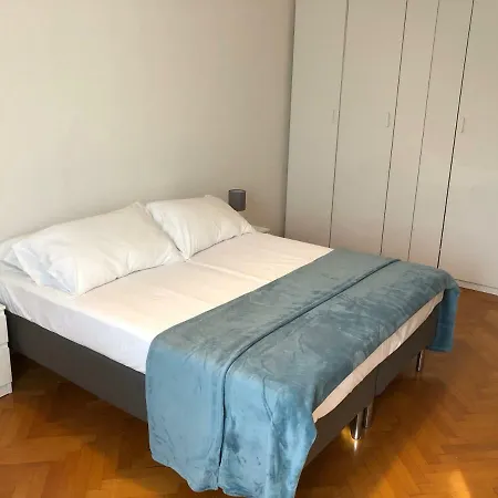 Apartment 7 Via Olona