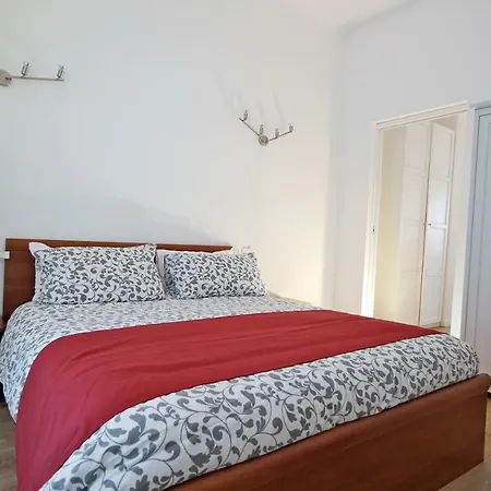 Likehome - Via Crema Apartment *
