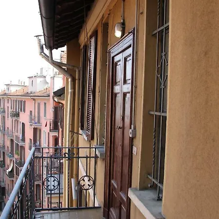 Viale Lunigiana - Penthouse - 6 People Apartment