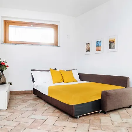 Four Bedroom Near Metro Milan