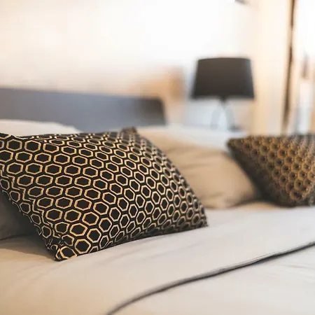 Apartment Ethos *