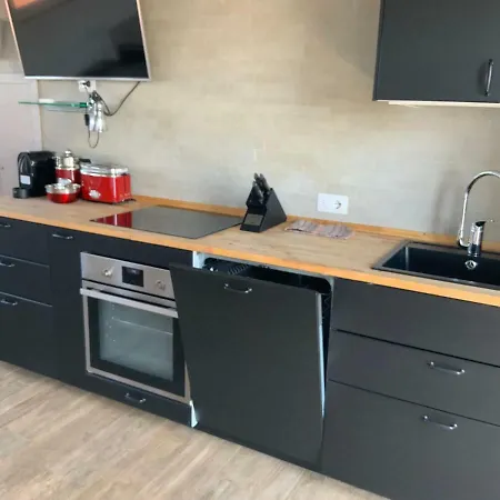 Luxury Unique View Near Main Station * Milan