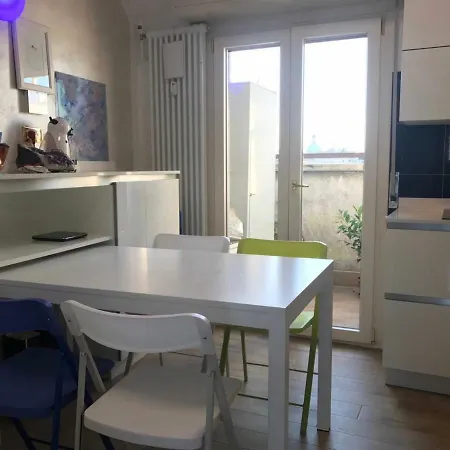 Апартаменты Penthouse The Colors Of The Art In The City Center Милан