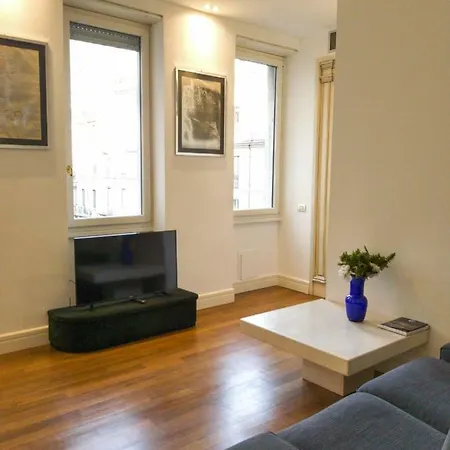 Youhosty - Pisani Small 13 *