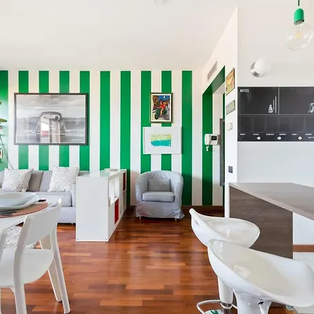 Bocconi Navigli Apartment With Terrace Apartament *