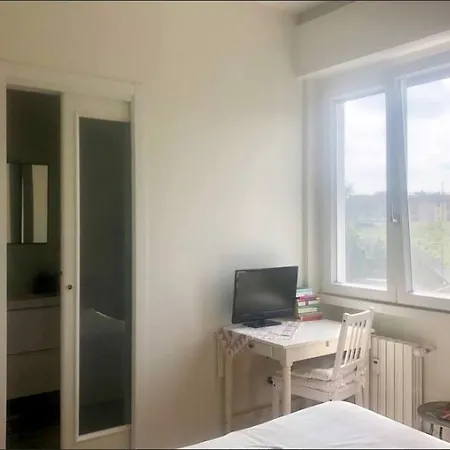 Newly Restored Private With En-suite Bathroom Milano