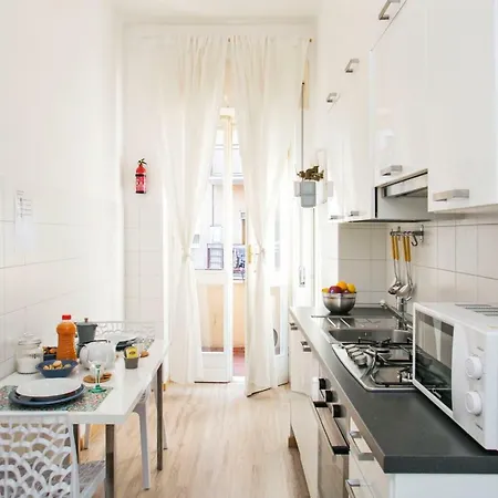 아파트 Navigli Luxo *
