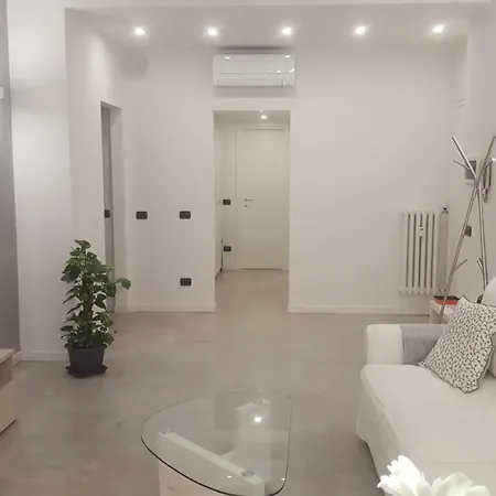 Mm House Tortona * Milão